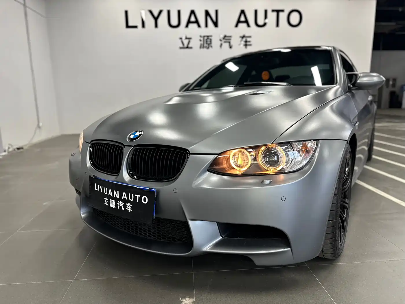 BMW M3 2011 M3 Coupe Matte Edition фото 16