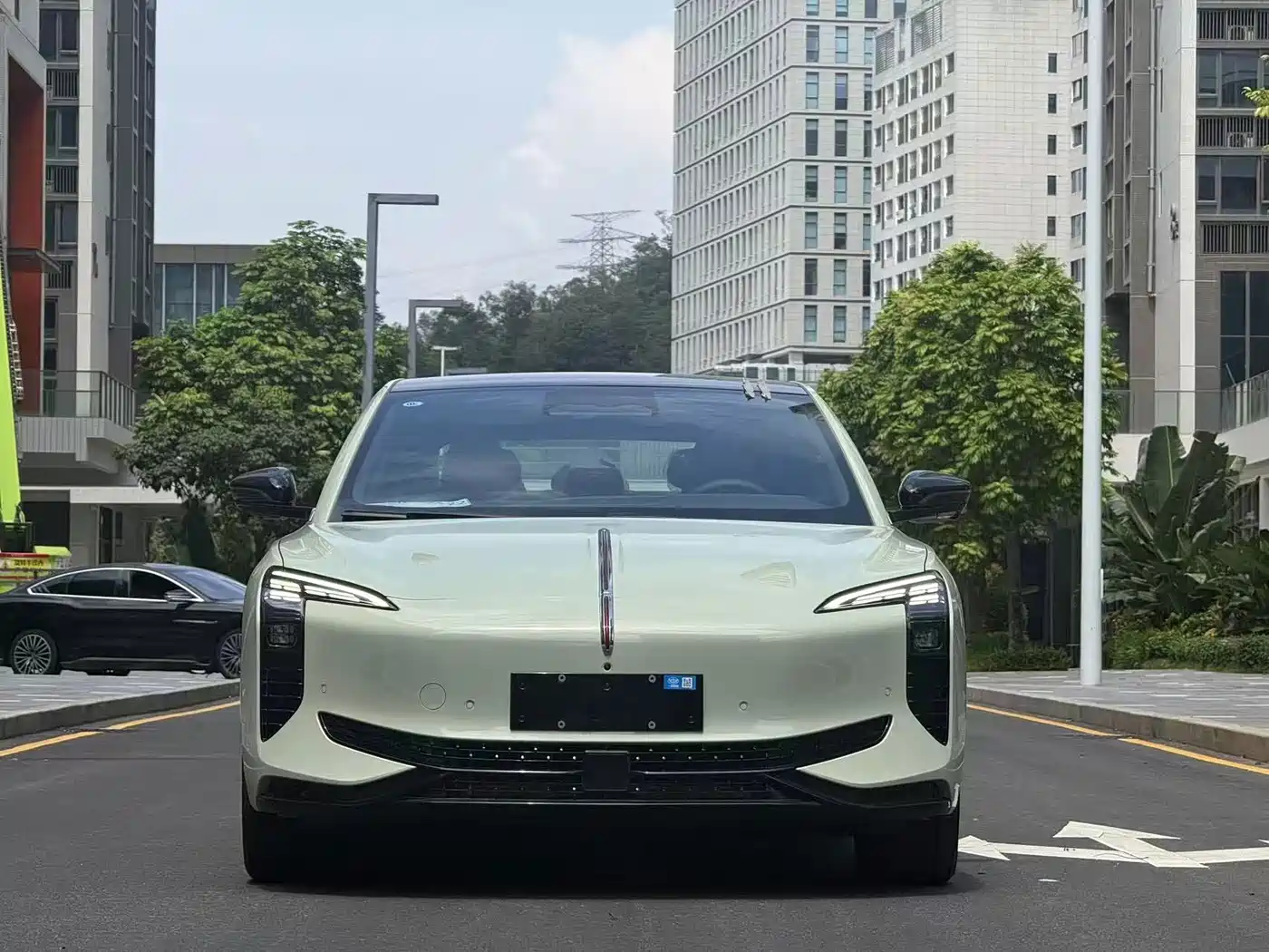 Hongqi EH7 2026 2025 600 Smart Selection Edition