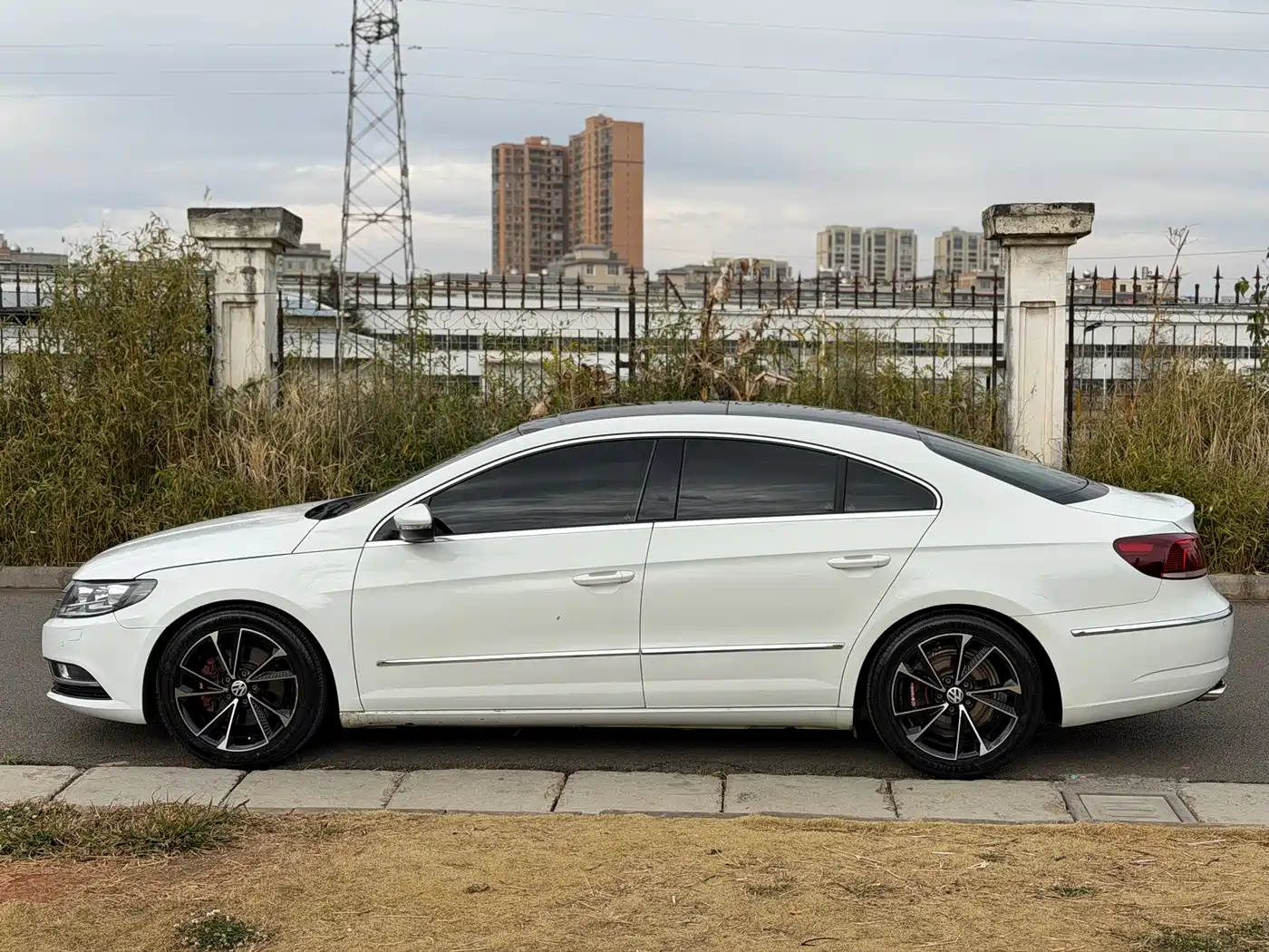 Volkswagen FAW-Volkswagen CC 2015 1.8TSI Premium фото 7
