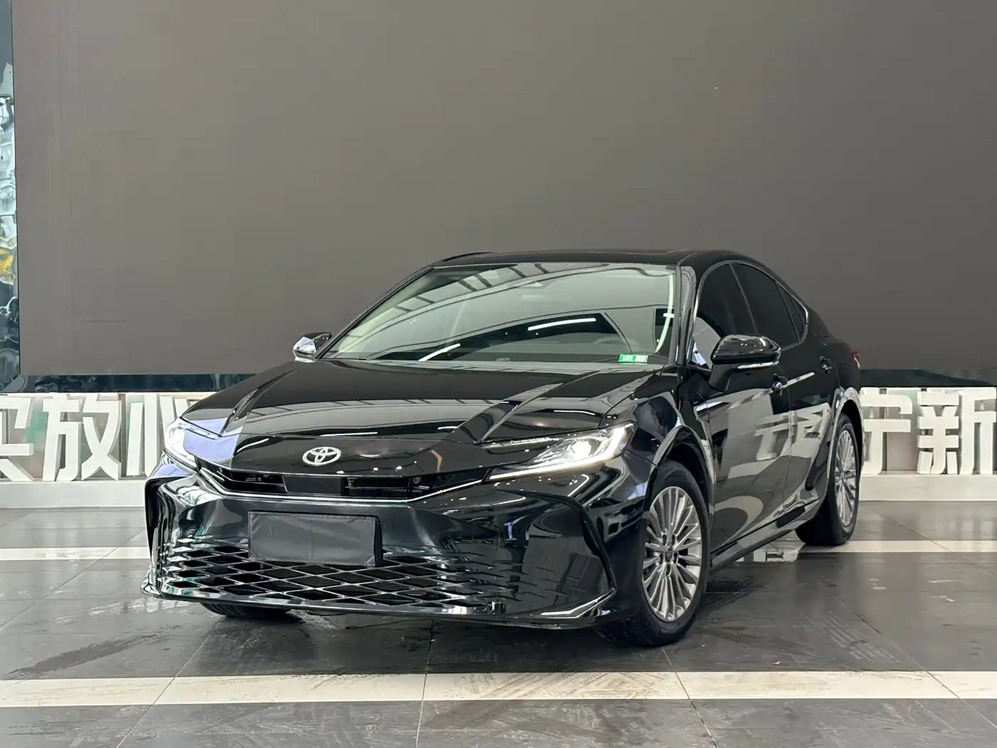 Toyota Camry 2024 2.0E Elite Edition