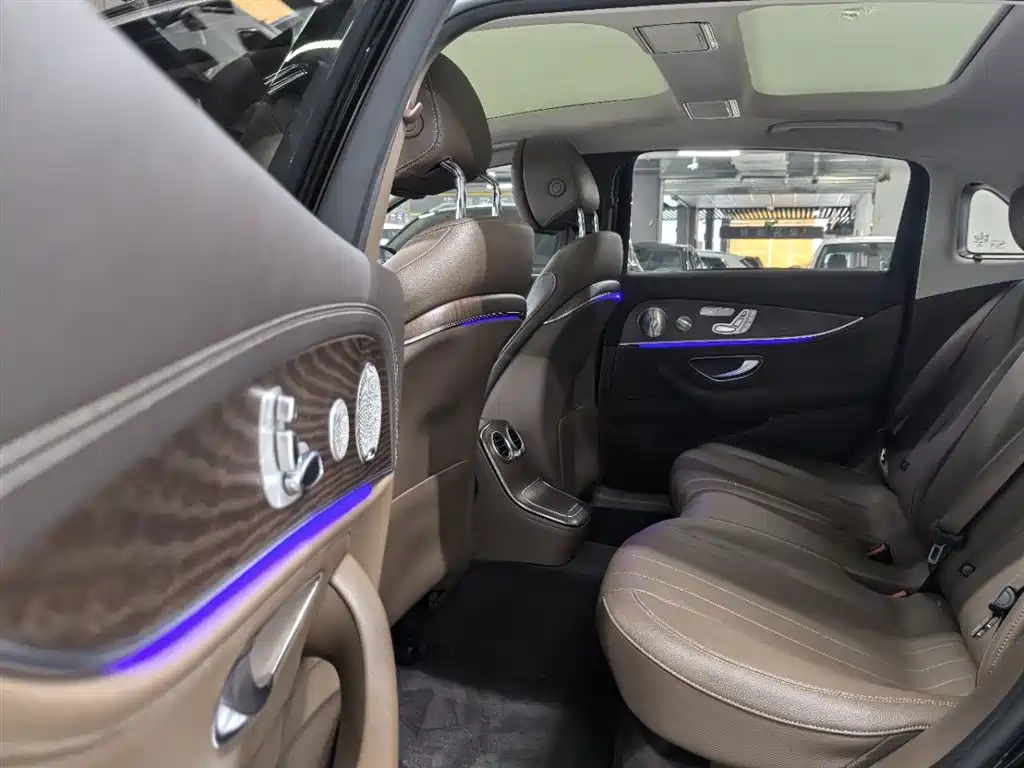 Mercedes-Benz E-Class 2023 E 300 L Luxury фото 20