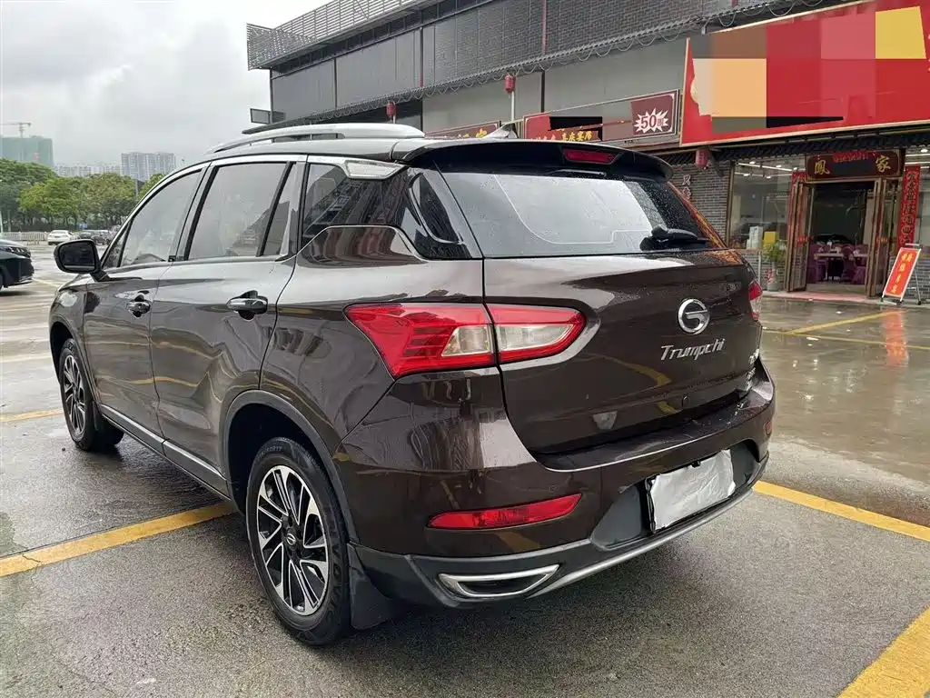 GAC Trumpchi Trumpchi GS4 2016 235T G-DCT Elite Edition фото 7