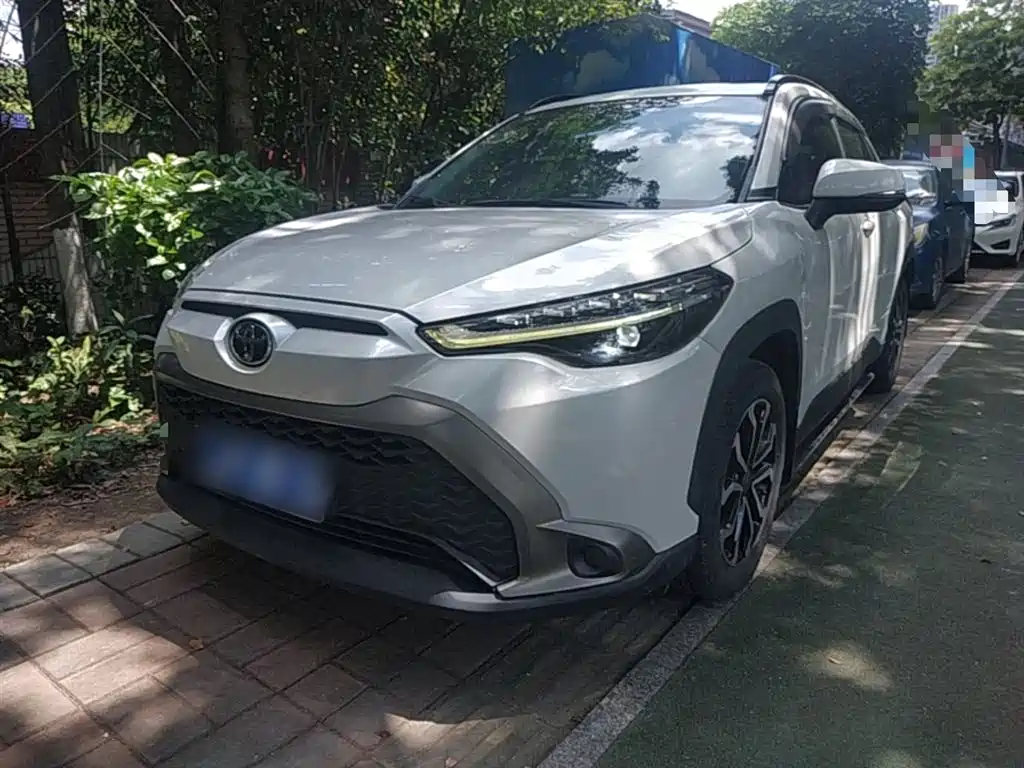 Toyota Frontlander 2022 2.0L CVT Luxury Edition