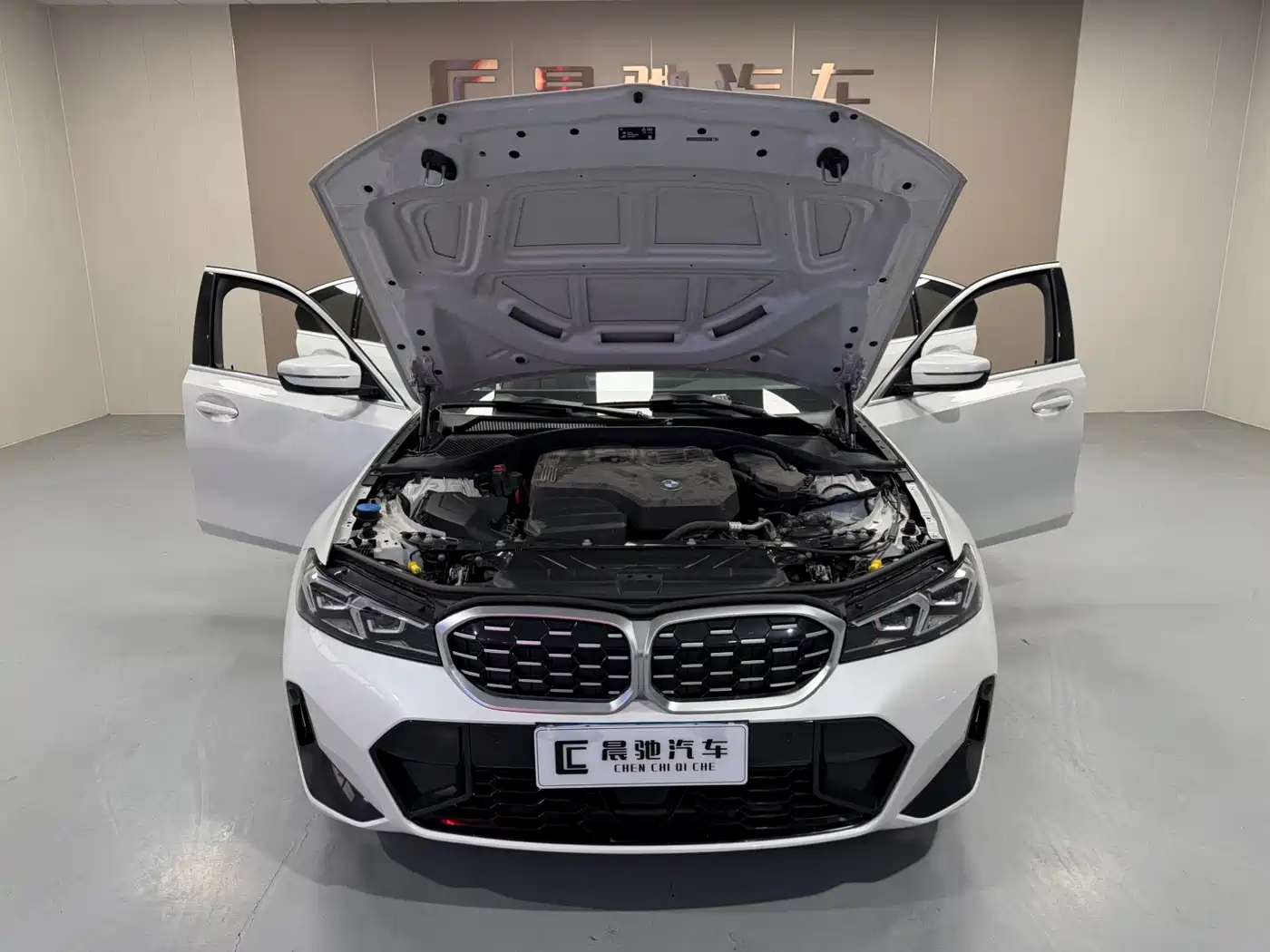 BMW 3-SERIES