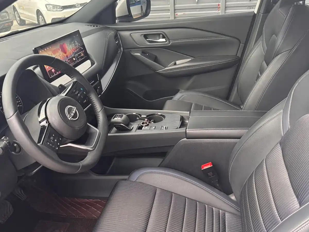 Nissan Qashqai 2023 Model 1.3T CVT Luxury Edition 8
