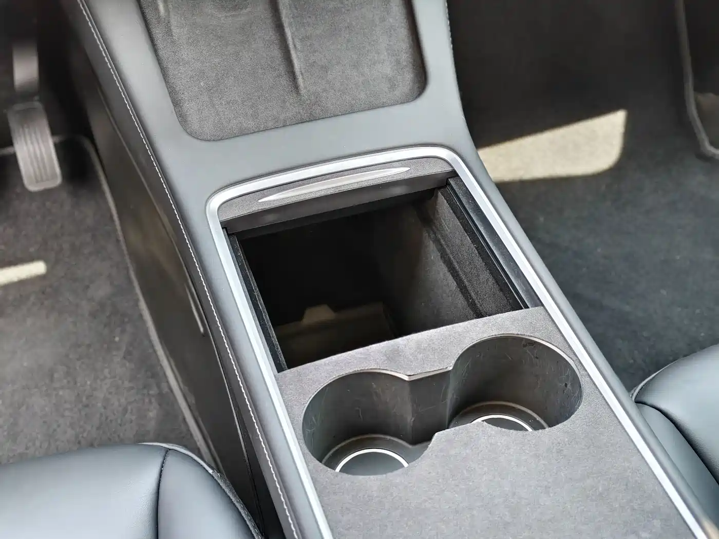 Photo 9 - Tesla Model Y