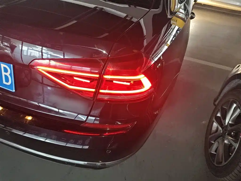 Volkswagen Passat 2017 330TSI DSG Prestige фото 8