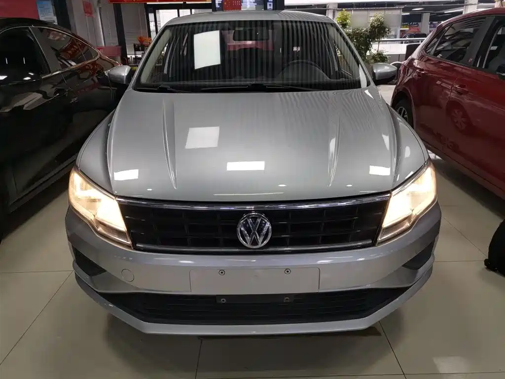 Volkswagen Jetta 2017 1.5L Automatic Fashion фото 3