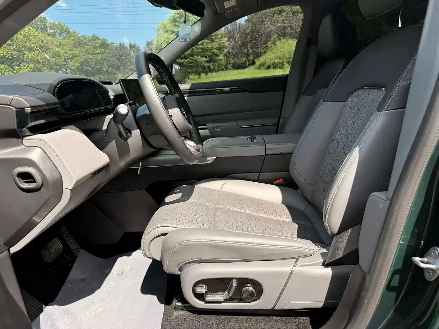 ZEEKR 7X 2024 2025 Model 75kWh RWD Smart Driving Edition