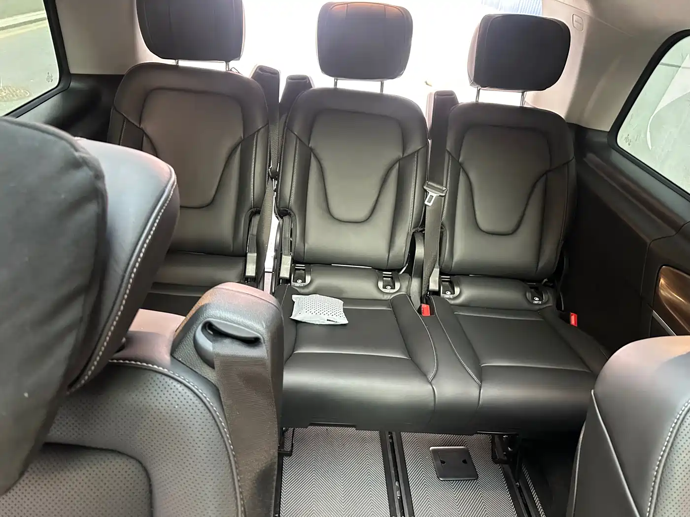 Mercedes-Benz V-Class 2022 V 260 L Long Wheelbase Luxury Edition фото 11