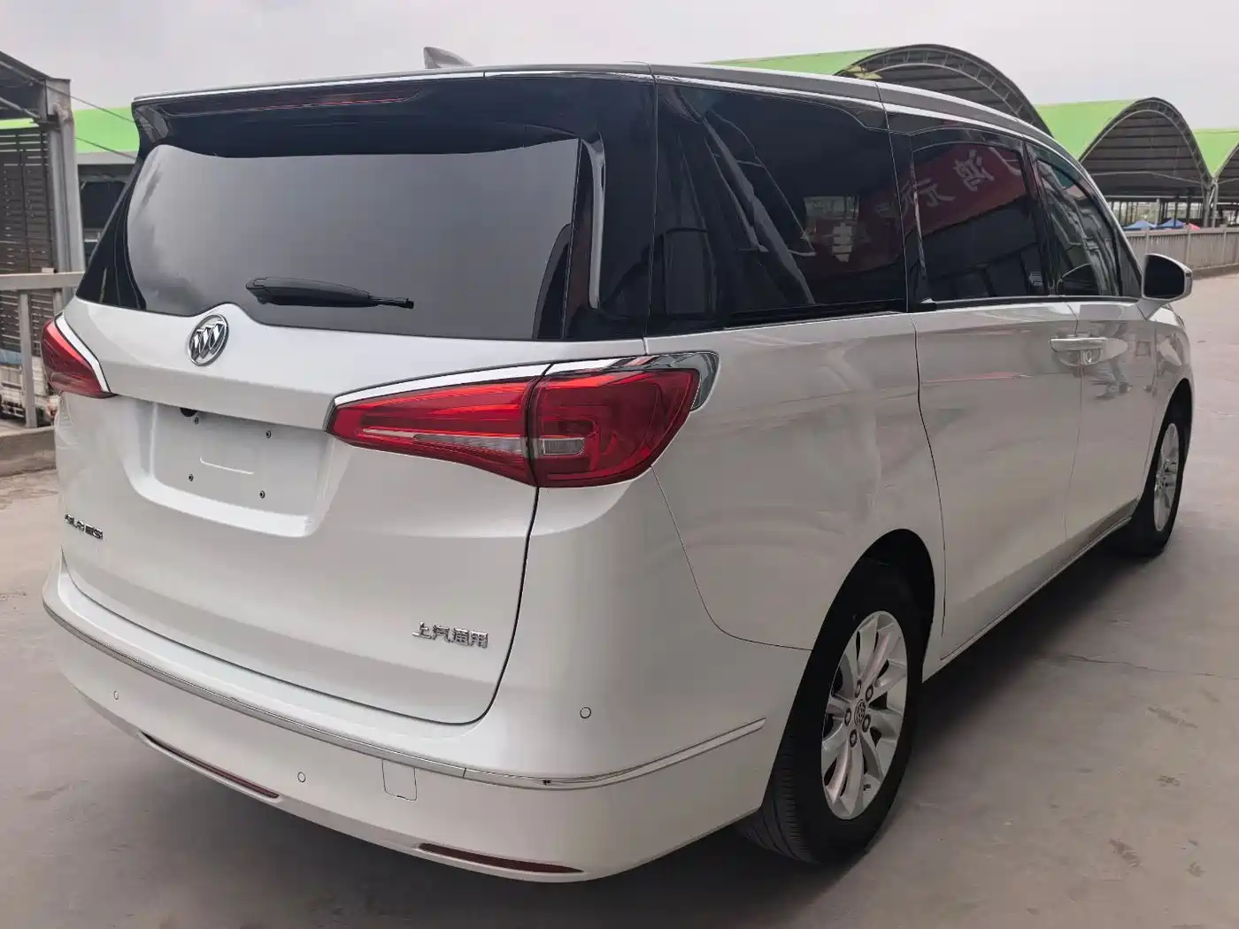 Buick GL8 2018 ES 28T Comfort Type China VI фото 4