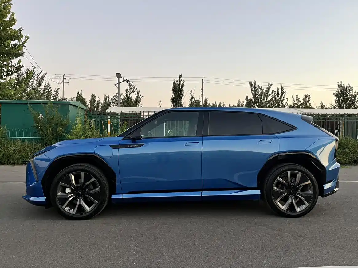 Honda S7 2025 2025 Navigator Edition