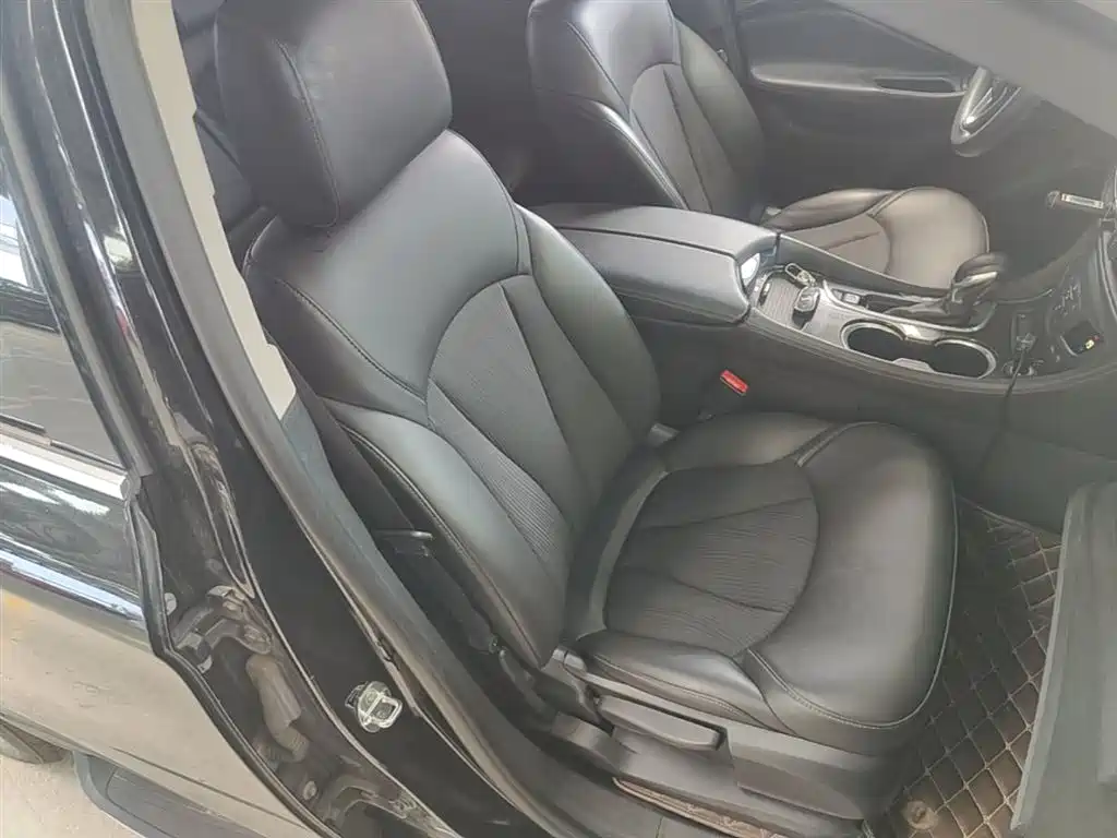 Buick Envision Plus 2018 20T 2WD Leading фото 25