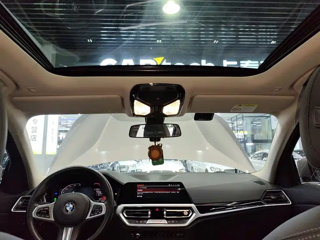 BMW 3 Series 2021 320Li M Sport Package фото 14