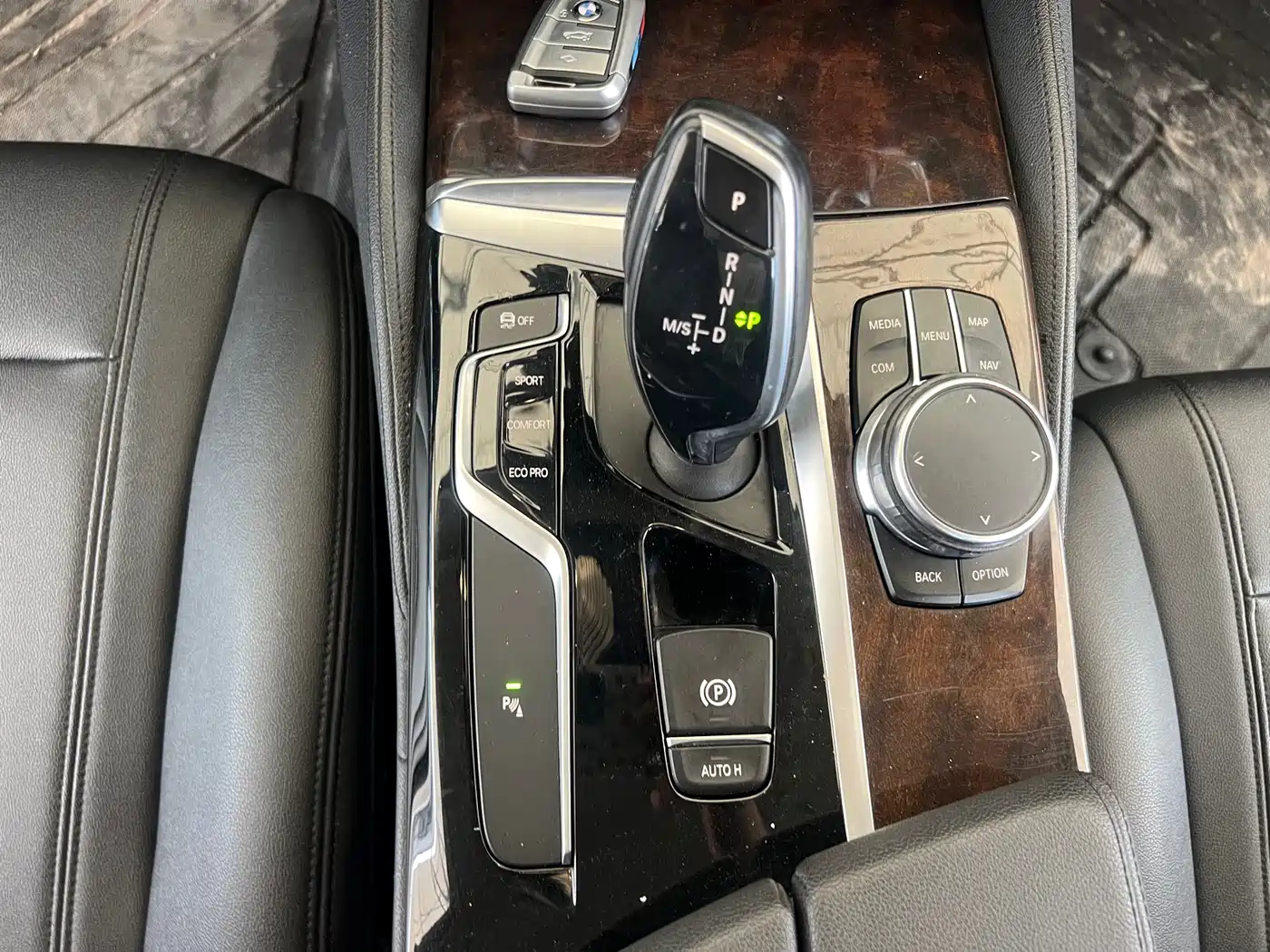 BMW 5 Series 2018 525Li Luxury Package фото 24