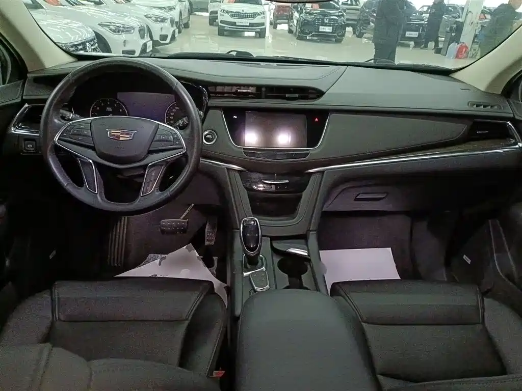 Cadillac XT5 2018 25T Luxury фото 6