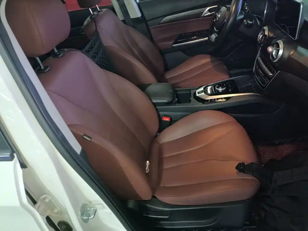 BAIC Beijing EU5 2020 2020 Beijing Color Edition R500 Smart Wind