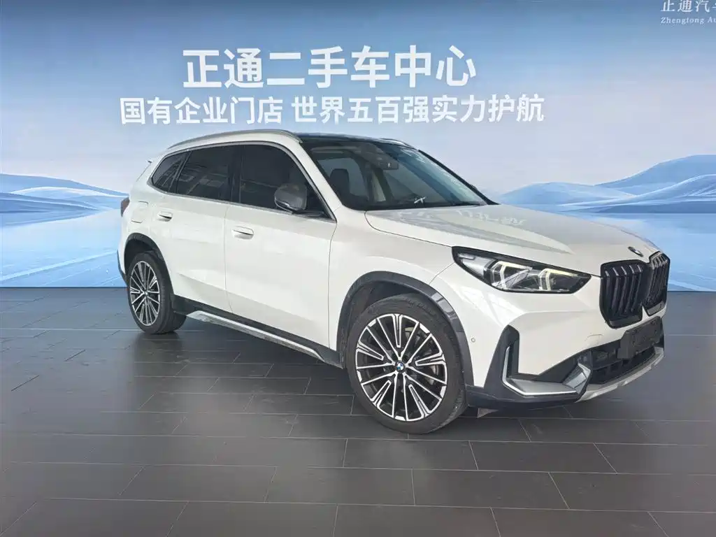Фото 3 - BMW X1