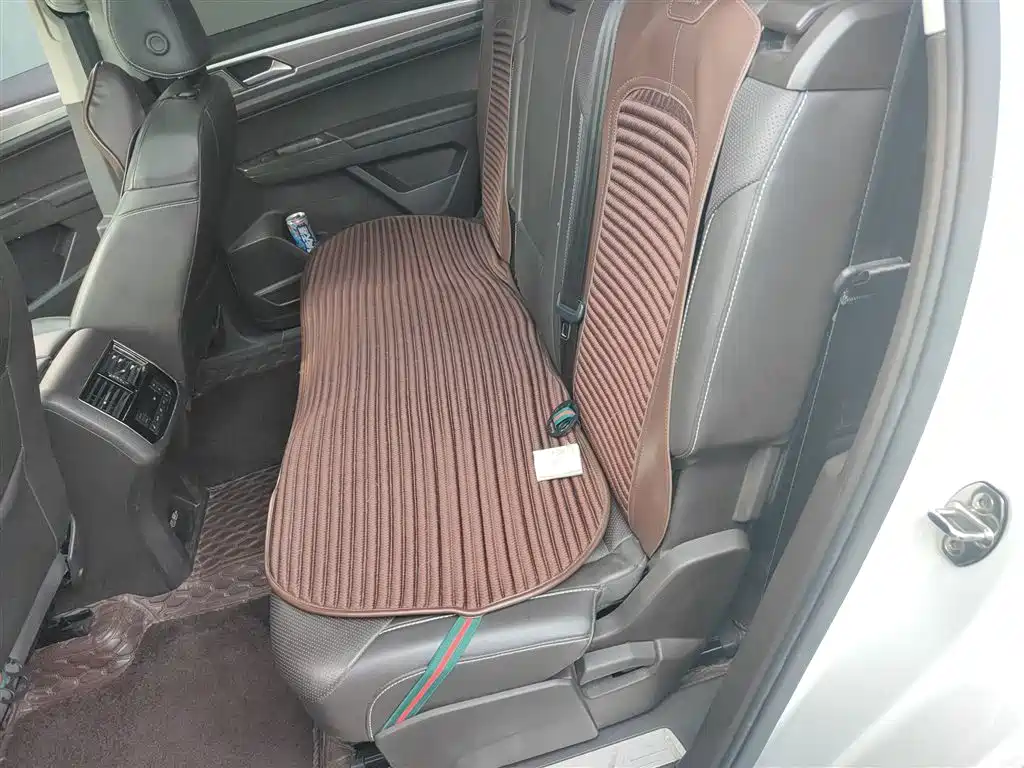 Volkswagen Teramont 2019 330TSI 2WD Luxury China VI фото 15