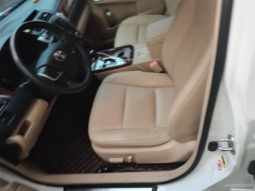 Toyota Camry 2013 2.5G Comfort фото 11