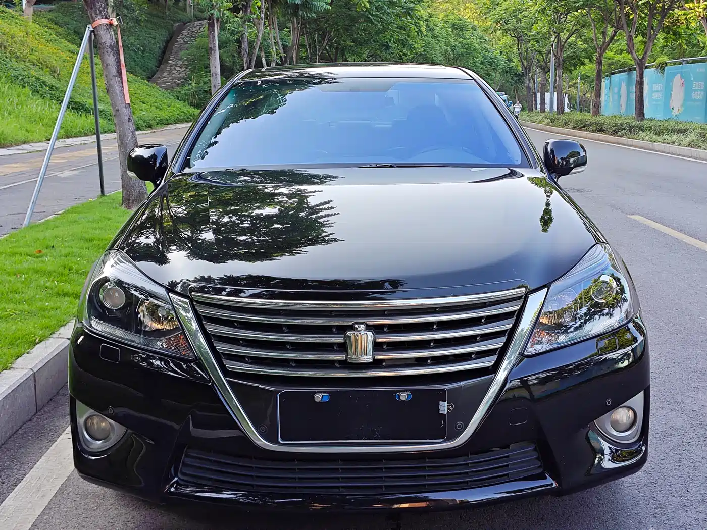 Toyota Crown 2012 2.5L Royal Leather Edition
