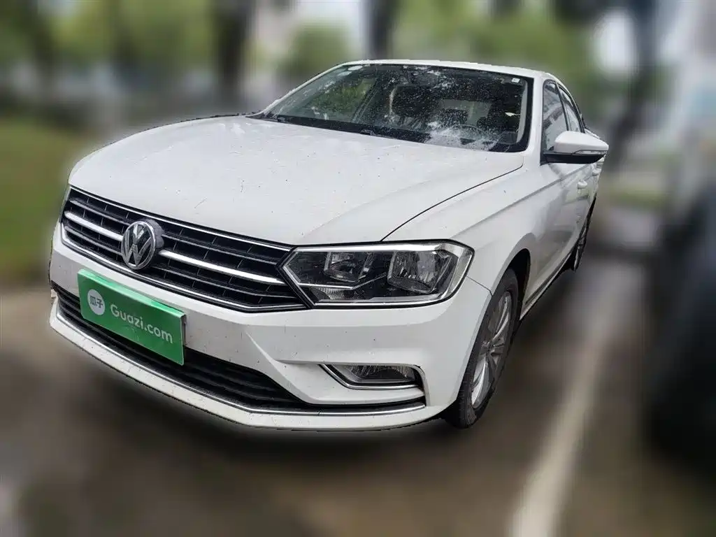 Volkswagen Bora 2016 Model 1.6L Manual Comfort