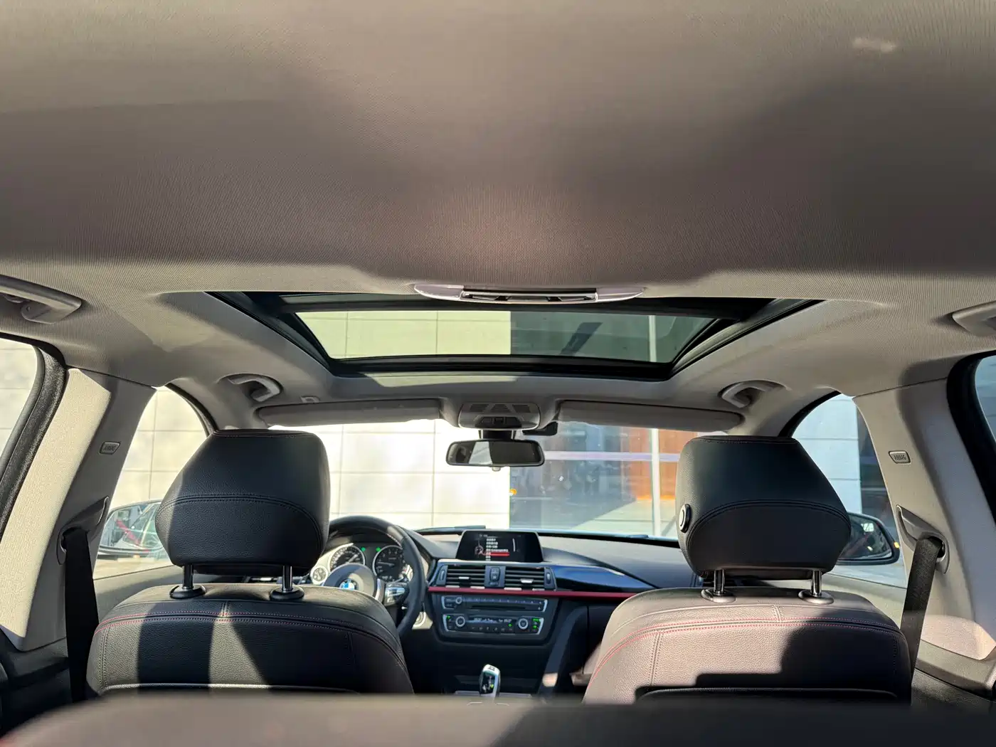 BMW 3 Series GT 2016 320i Design Package фото 14