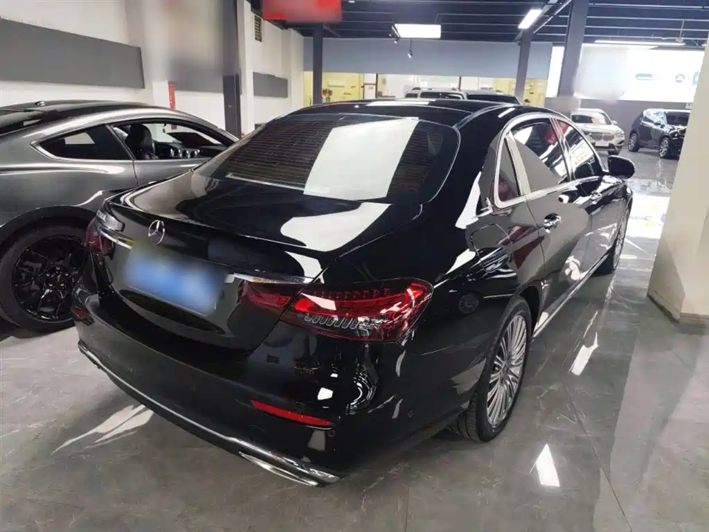 Mercedes-Benz E-Class 2022 Second Facelift E 300 L Luxury фото 5