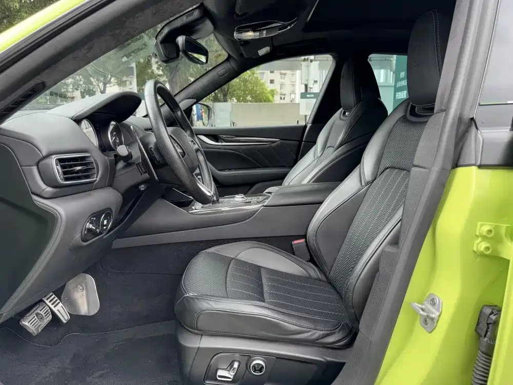 Фото 5 - Maserati Levante
