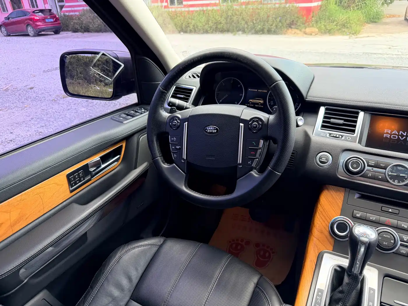 Land Rover Range Rover Sport 2013 3.0 TDV6 Diesel фото 15