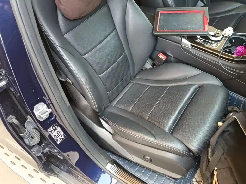 Mercedes-Benz GLC 2018 Facelift GLC 260 4MATIC Dynamic фото 25