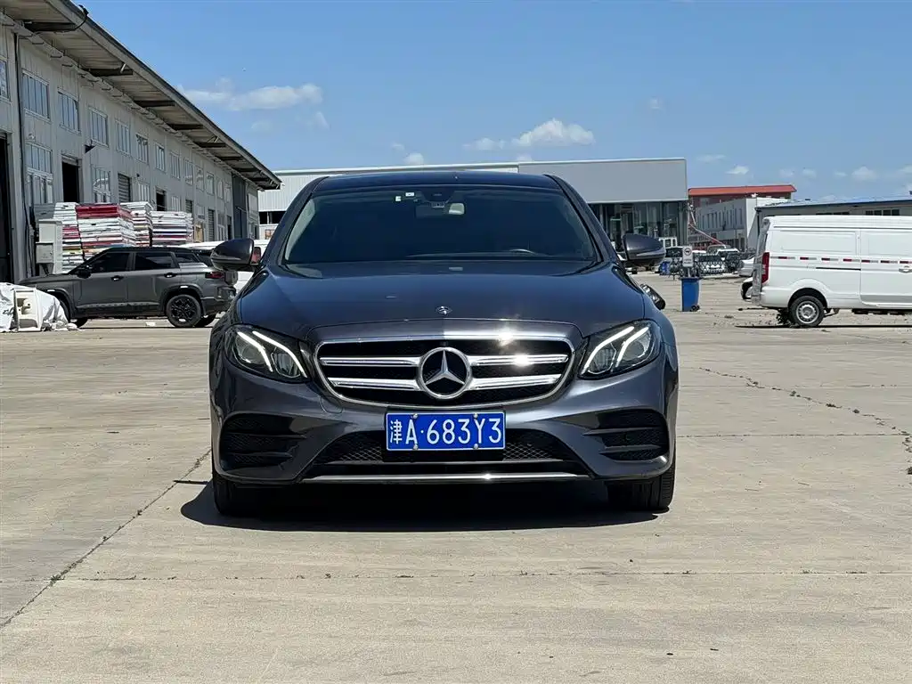 Mercedes-Benz E-Class 2018 Facelift E 300 L Sport Luxury фото 2