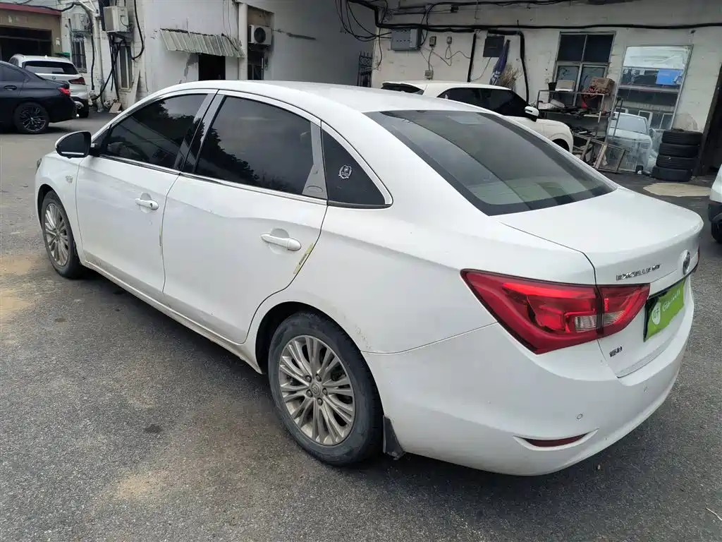 Buick Excelle 2017 15N Automatic Elite фото 5