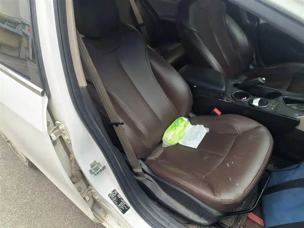 Buick Excelle 2017 15N Automatic Elite фото 25