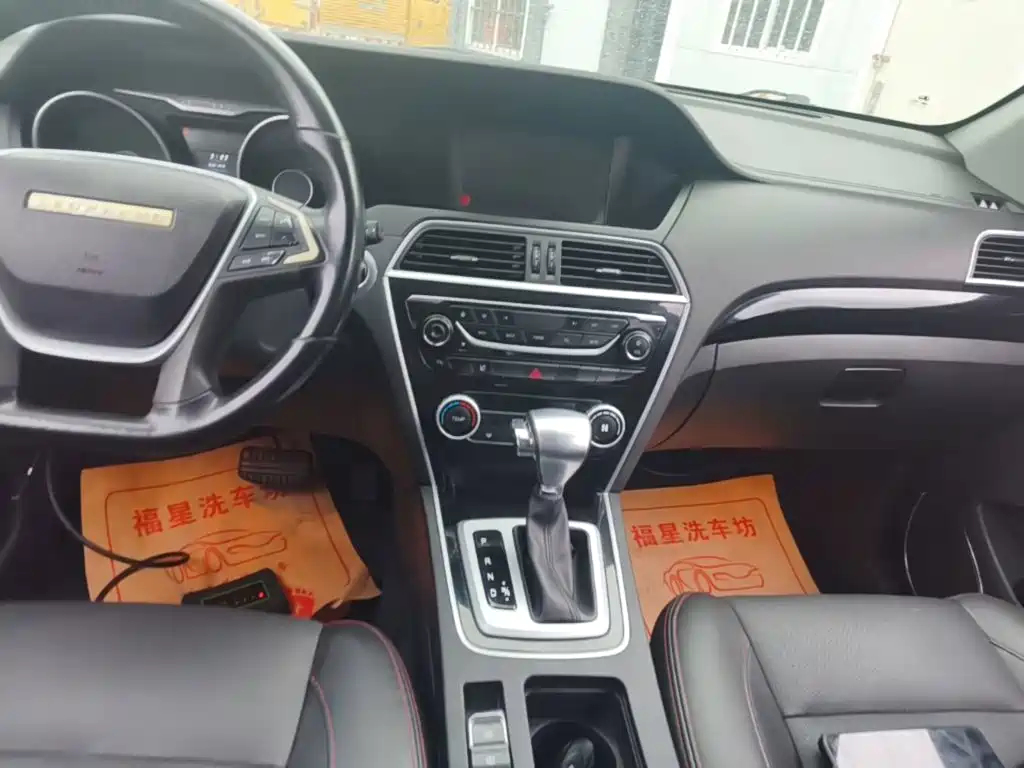 Leopaard CS10 2017 2017 Model 2.0T Automatic Luxury Edition