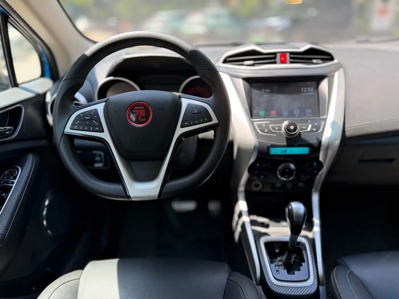 BYD Yuan 2017 1.5L Auto Cool Fashion фото 11