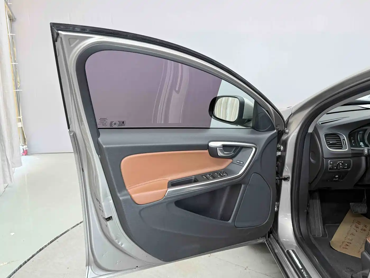 Volvo V60 2014 2014 Model Year Facelift T5 Inscription