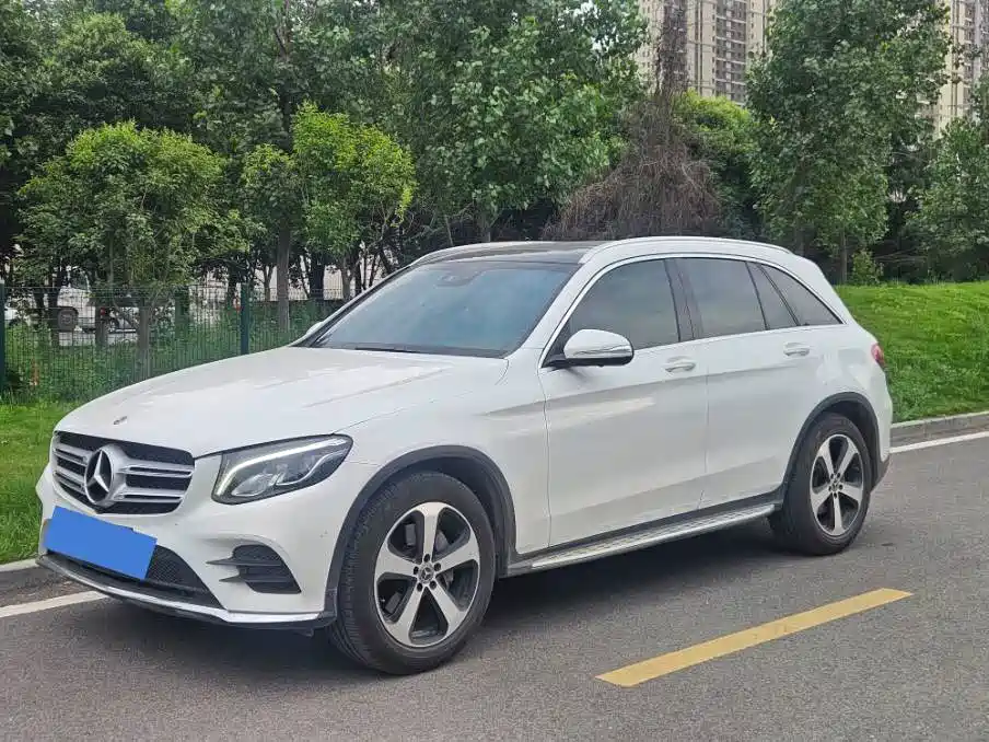 Mercedes-Benz GLC 2019 GLC 260 4MATIC Luxury
