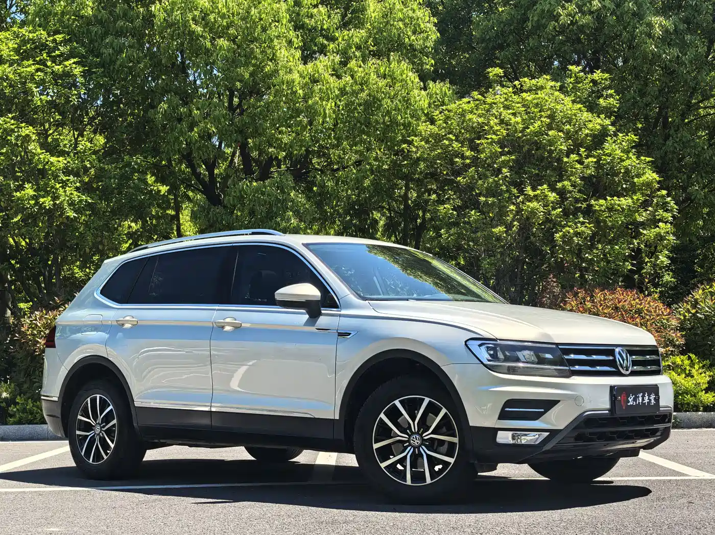 Volkswagen Tiguan L 2017 330TSI Automatic 2WD Luxury Edition фото 3