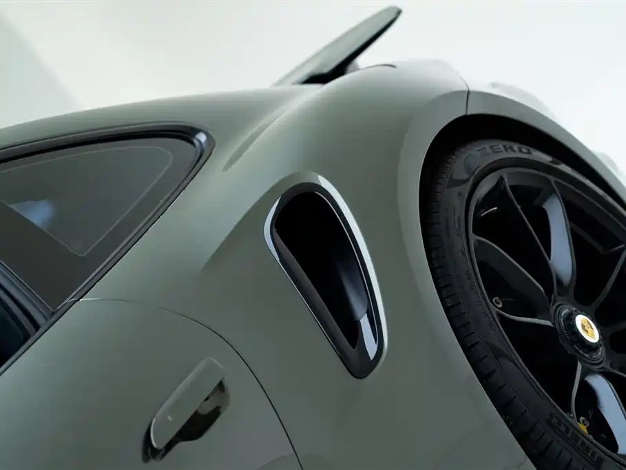 Porsche 911 2022 Turbo S 3.7T фото 9