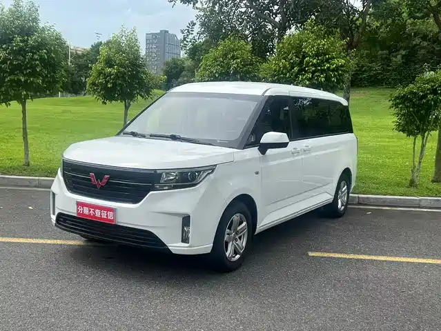 Wuling Motors Wuling Journey 2021 1.5T Manual Luxury Edition