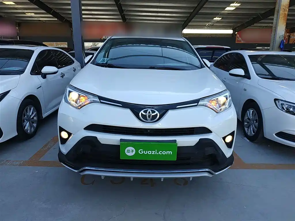 Toyota RAV4 Rongfang 2019 2.0L CVT 2WD Comfort Edition China VI фото 3