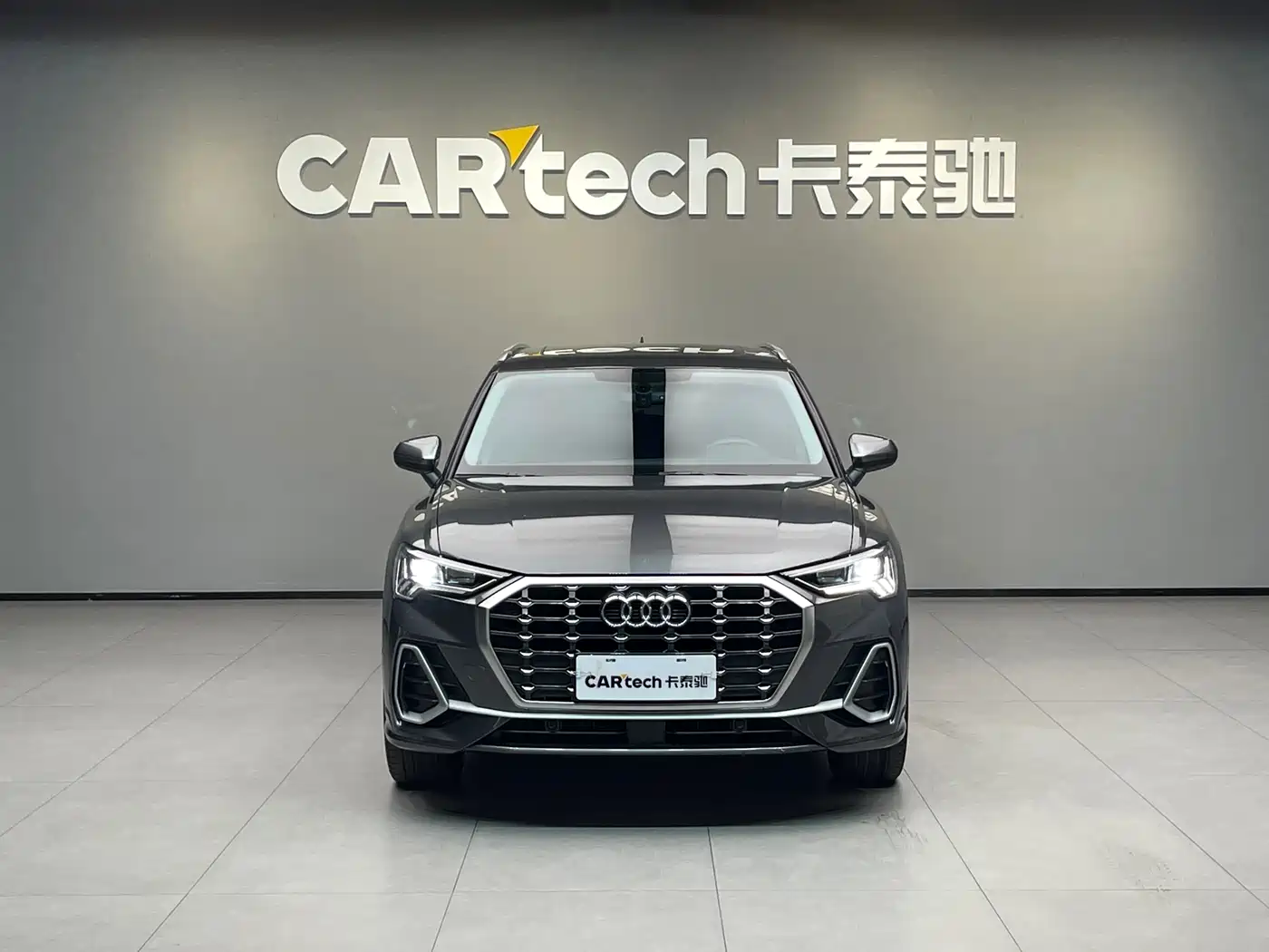 Audi Q3 2023 35 TFSI Fashion Dynamic Model (1.5T) фото 2