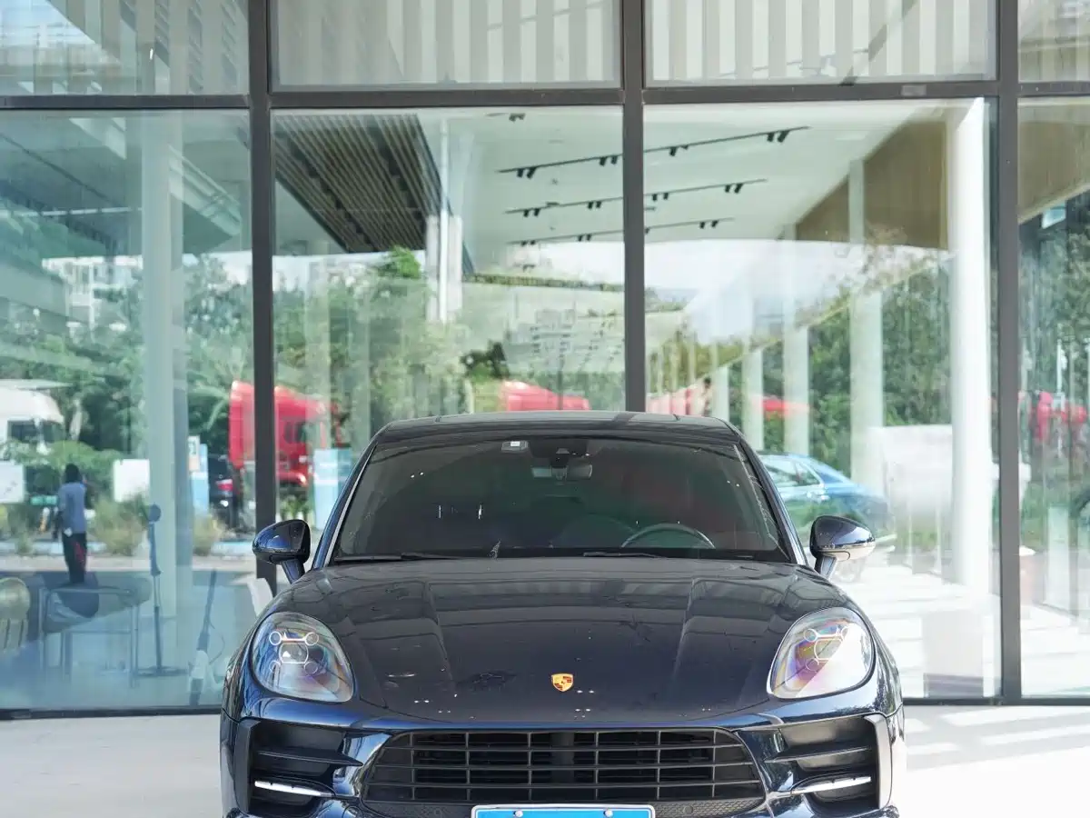Porsche Macan 2020 Macan 2.0T фото 2