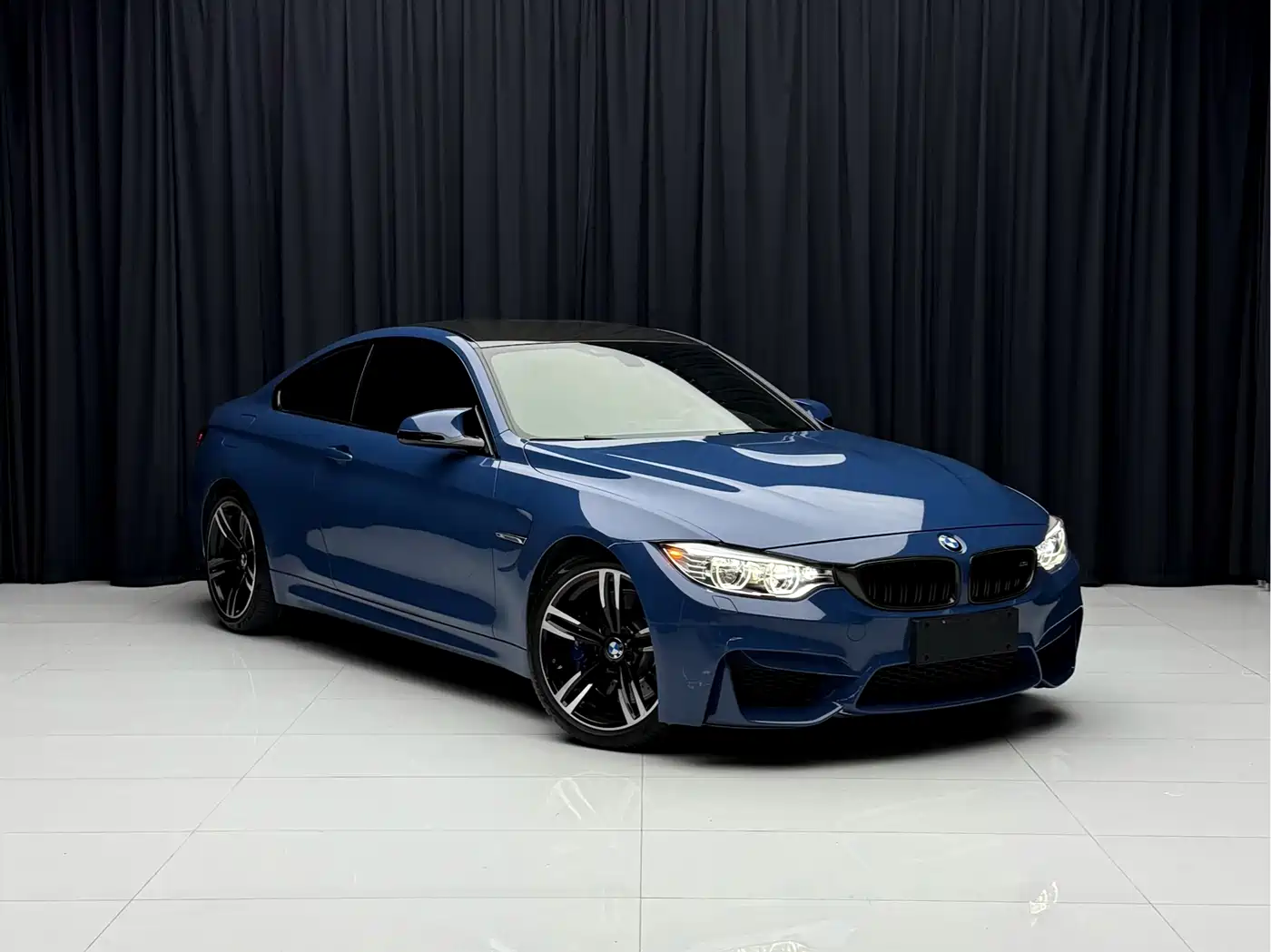BMW M4 2015 2014 M4 Coupe
