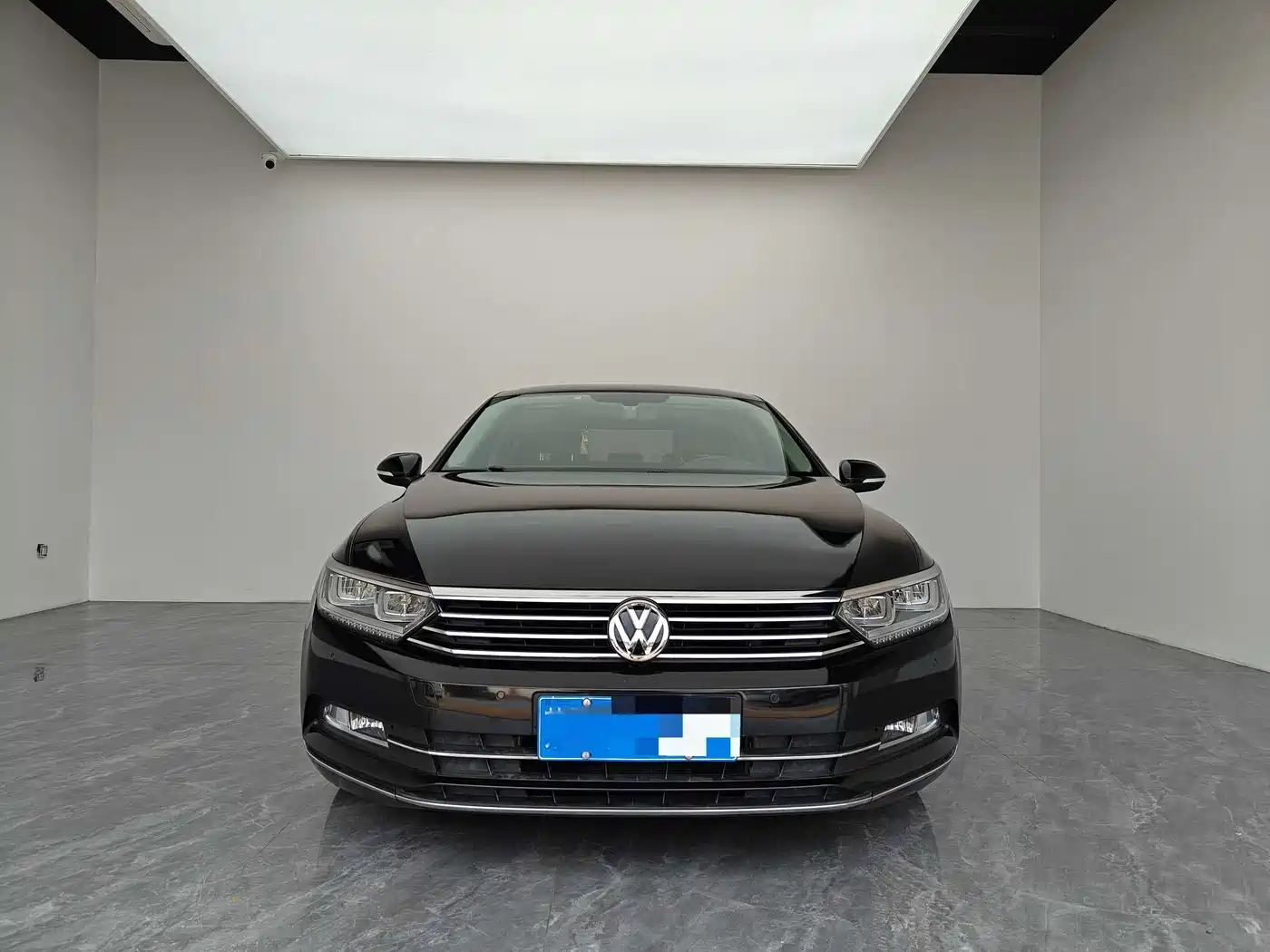 Volkswagen Magotan 2019 330TSI DSG Luxury Class China VI фото 2