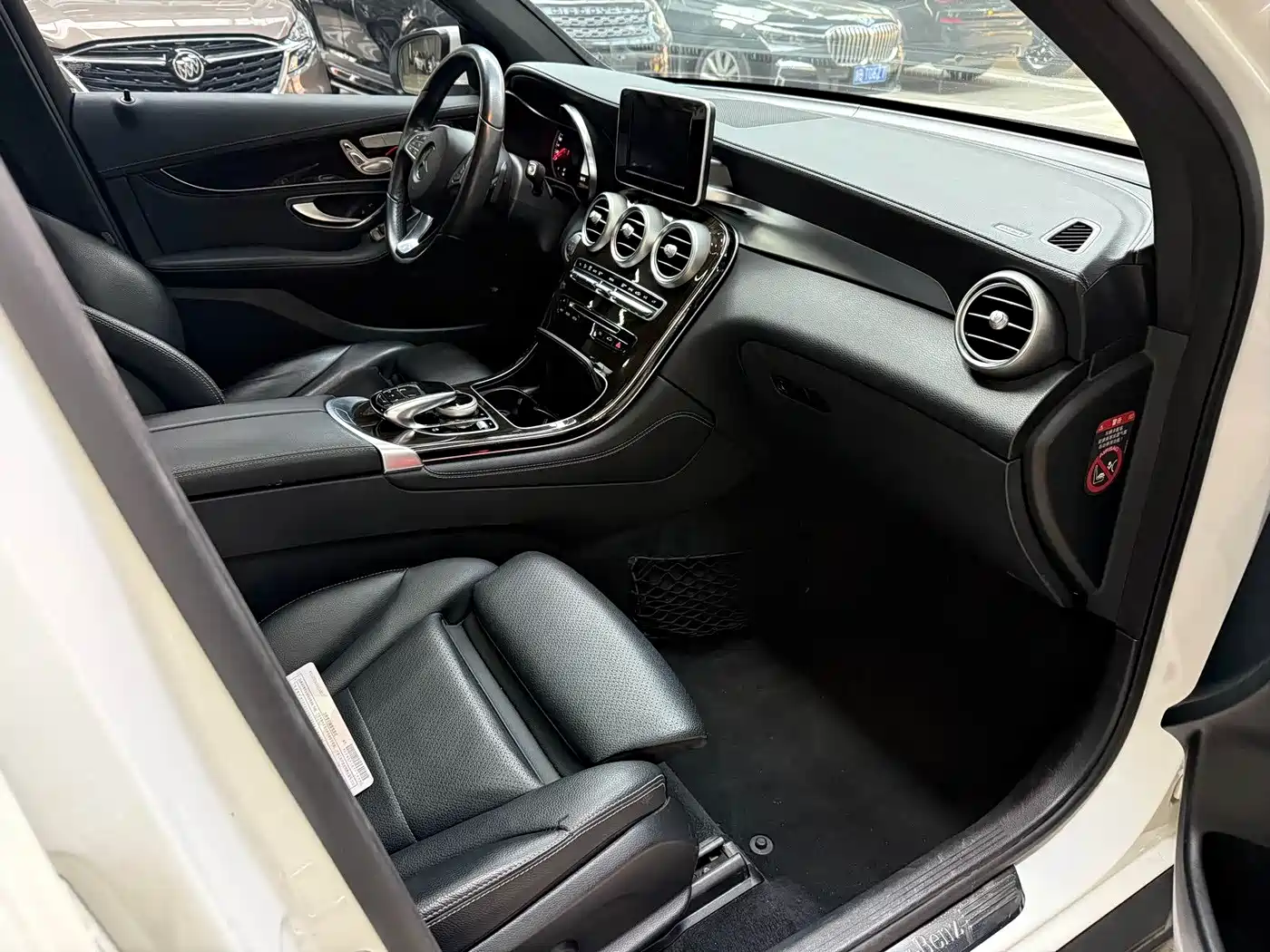 Mercedes-Benz GLC 2017 GLC 260 4MATIC Dynamic фото 11