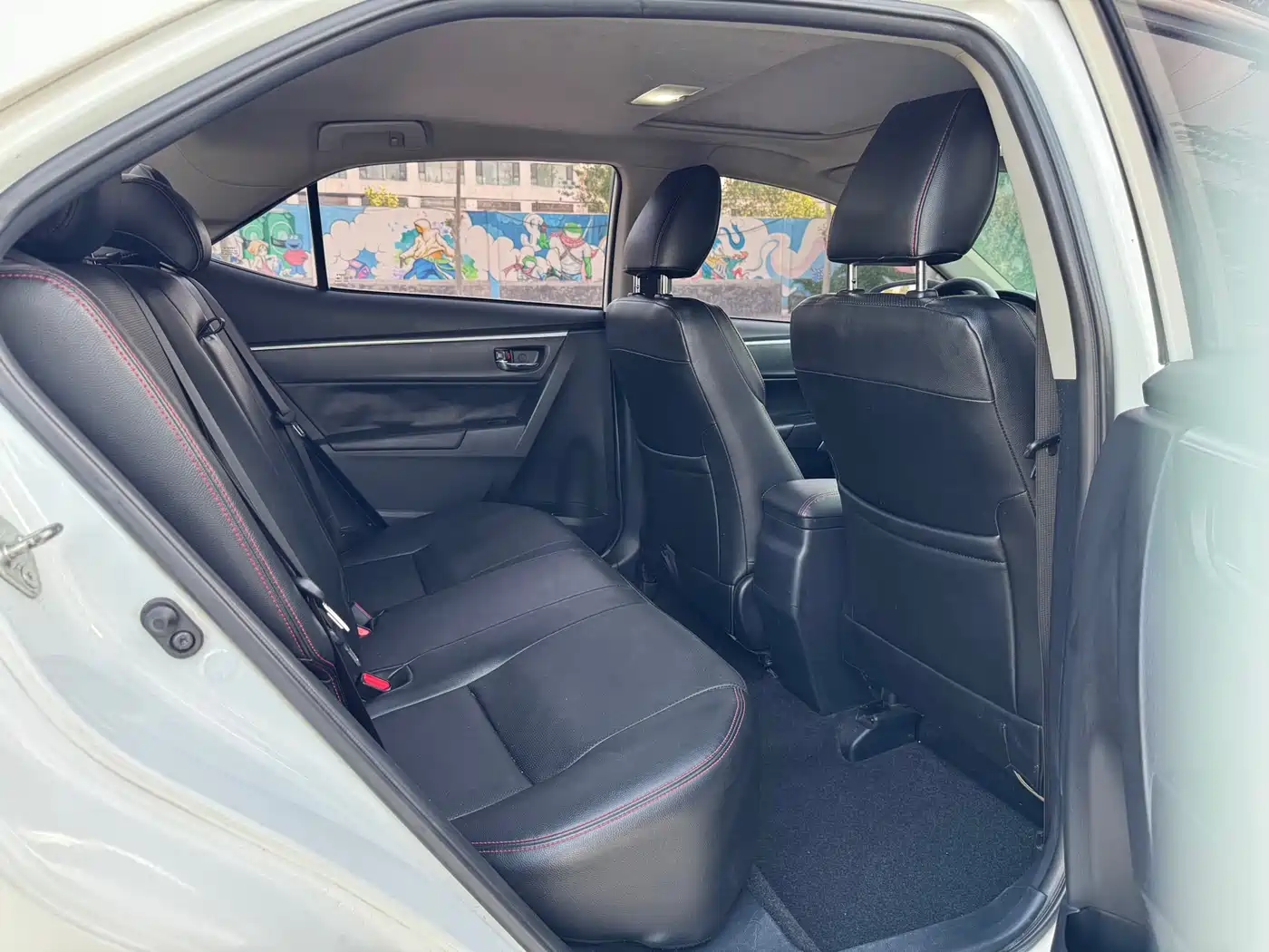Toyota Levin 2017 1.2T V CVT Luxury Edition фото 15