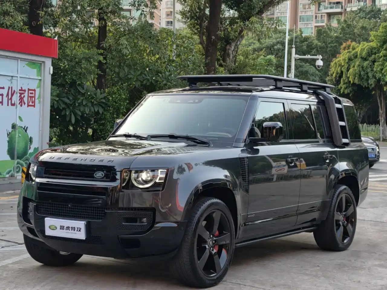 Land Rover Defender 2023 130 3.0T P400 X