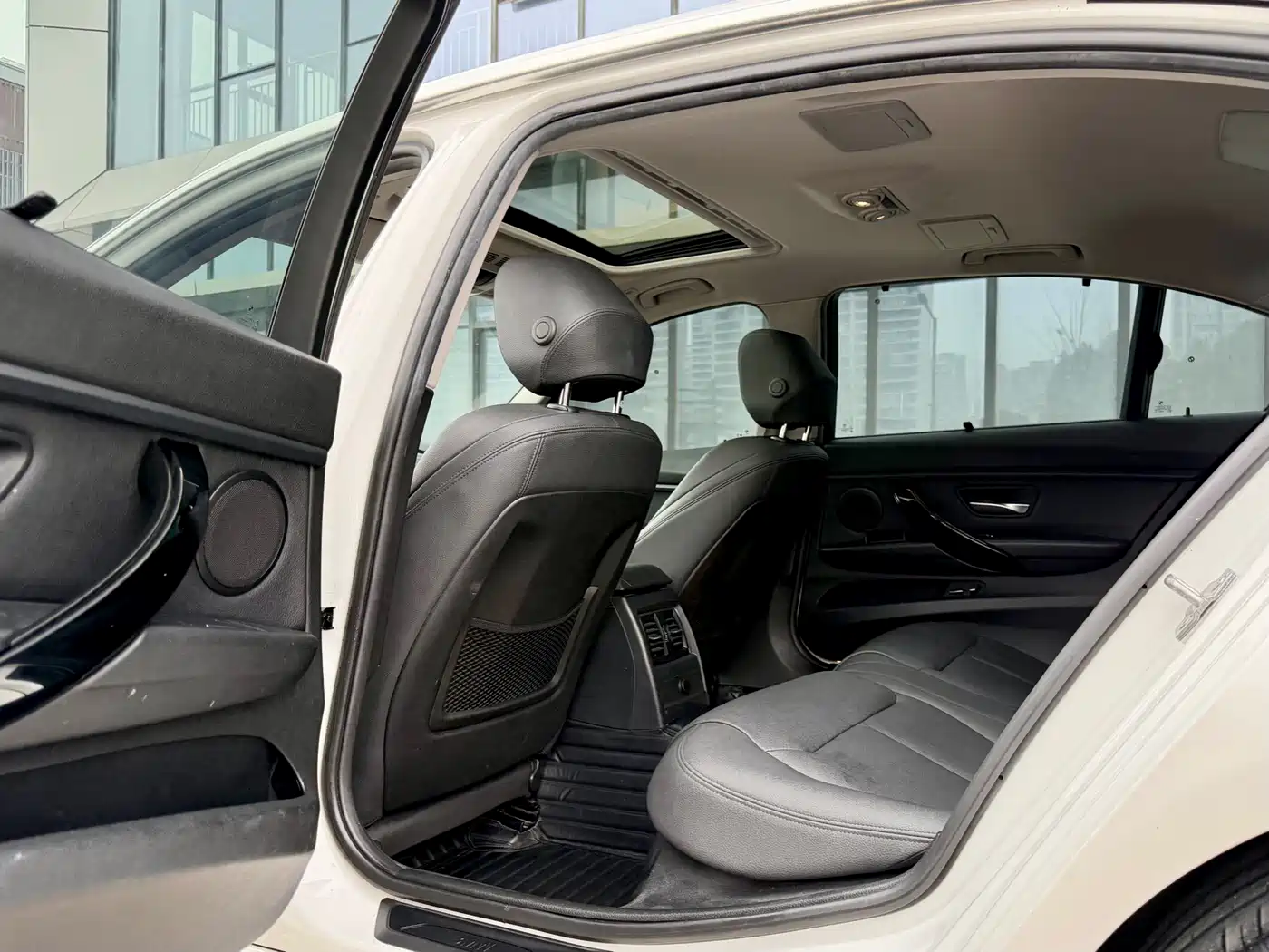 BMW 3 Series 2018 320Li Fashion Style фото 9